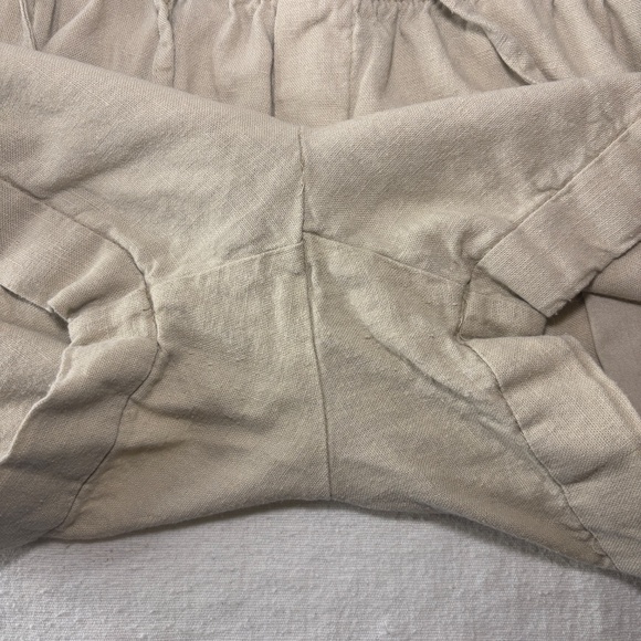 Old Navy Women's Khaki Linen blend Shorts Small Tan - Picture 8 of 9